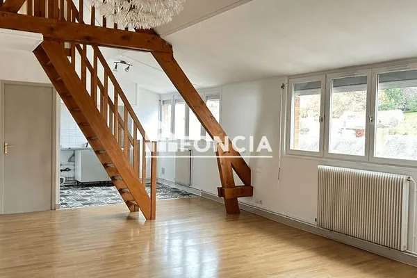 Appartement 4 pièces 81 m²