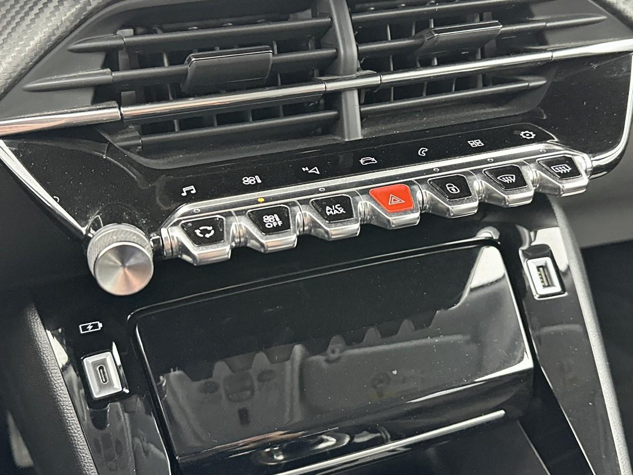 Peugeot 2008 bluehdi 130 s&s eat8 allure pack — photo 27