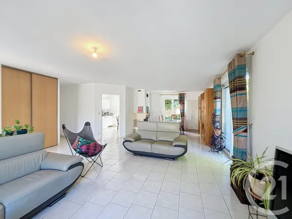 Maison 6 pièces 126 m²