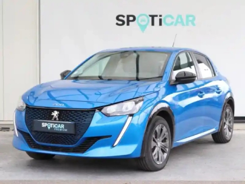 Peugeot 208 e- 136ch style
