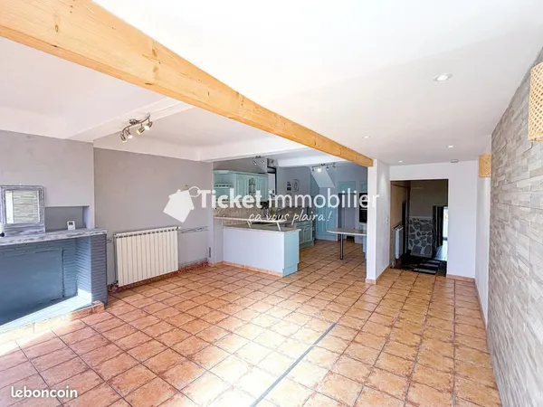 Maison de village 7 pièces 187 m²