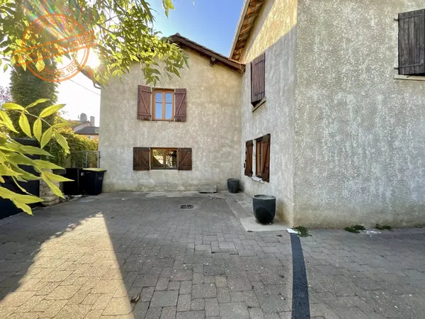 Maison 5 chambres - terrain avec piscine