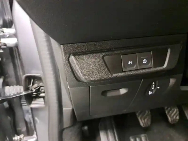 Dacia Jogger eco-g 100 5 places gsr2 — photo 28