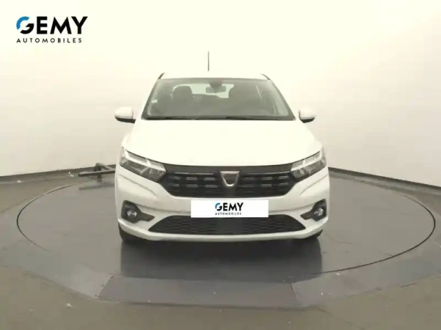 Dacia Sandero tce 90 - 22 — photo 17