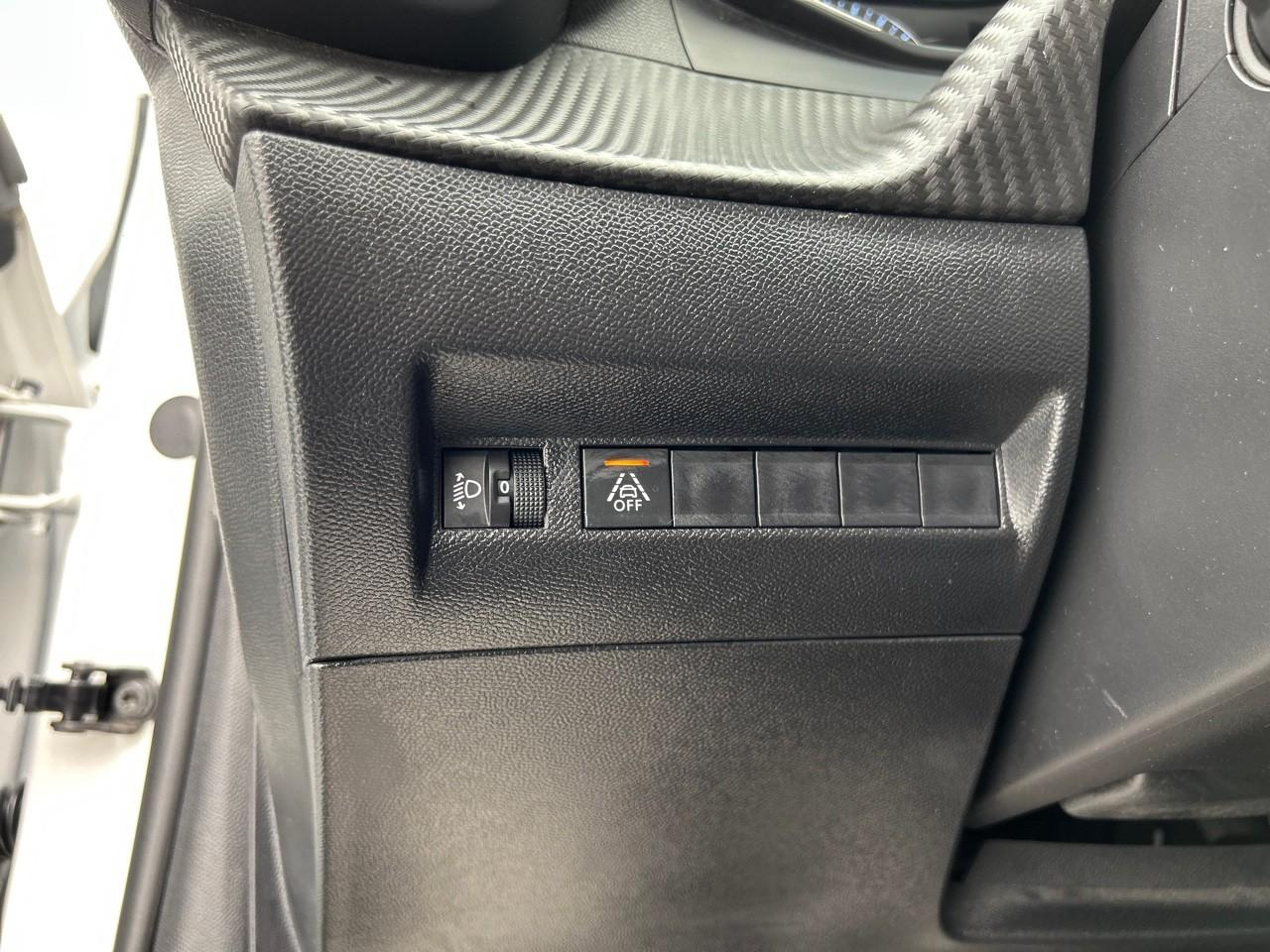Peugeot 208 puretech 75 s&s bvm5 active business — photo 21
