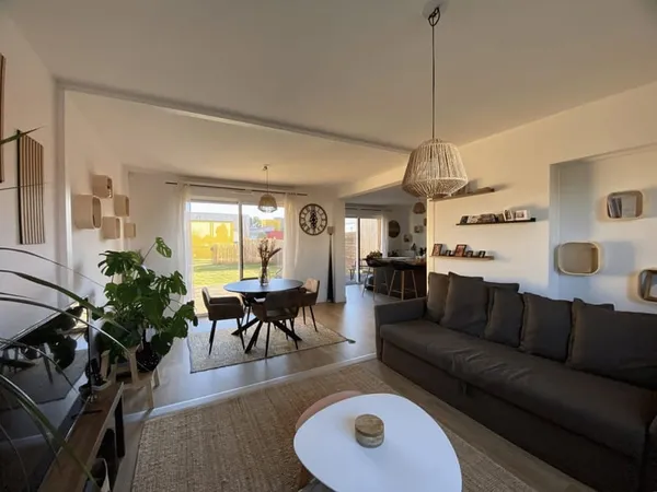 Maison récente 2023 au coeur de l'éco-quartier des Pommiers