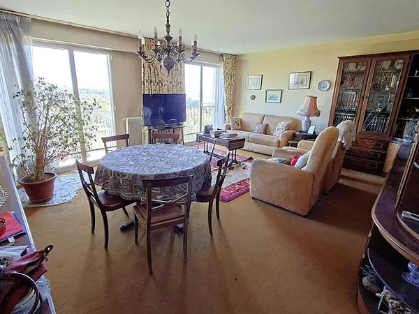 Appartement 5 pièces 93 m²
