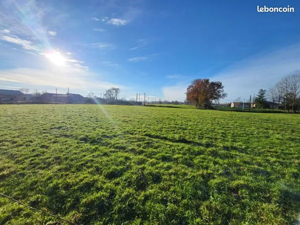Terrain 3 140 m² Pont De Vaux