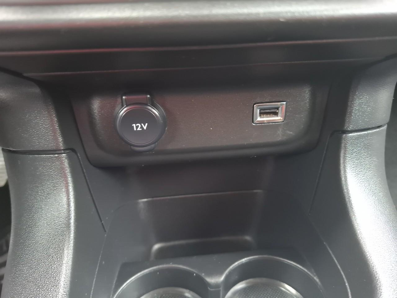 Citroën C3 1.2 puretech 83ch s&s max — photo 21