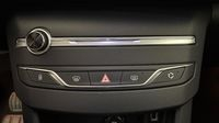 Peugeot 308 1.2 PureTech 130ch E6.3 S&S Allure EAT8 — photo 26