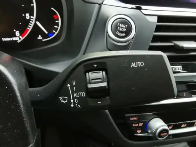 Bmw X4 xdrive 20d xline 2.0 190 ch s8 — photo 11