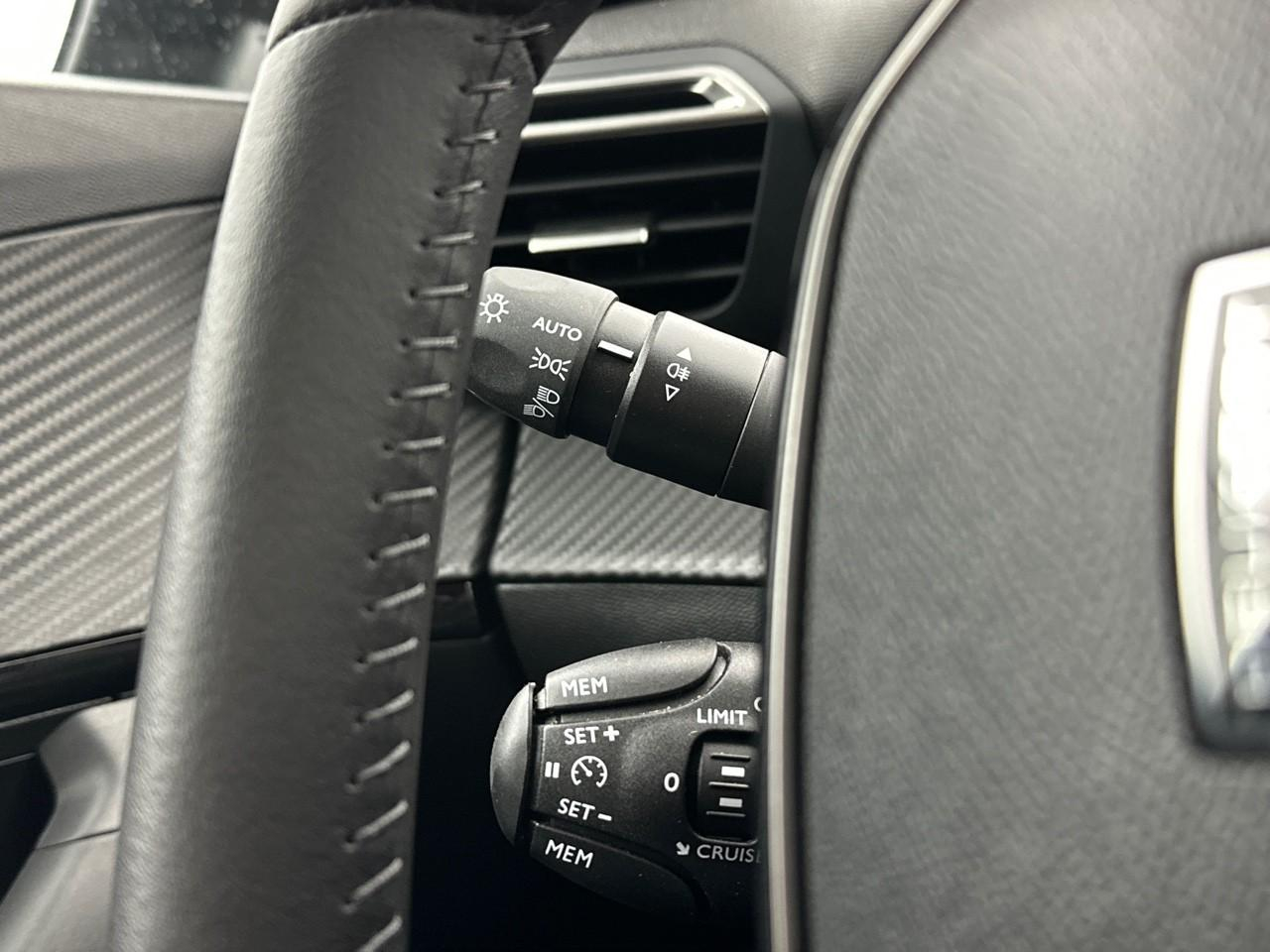 Peugeot 2008 100 s&s bvm6 style — photo 19