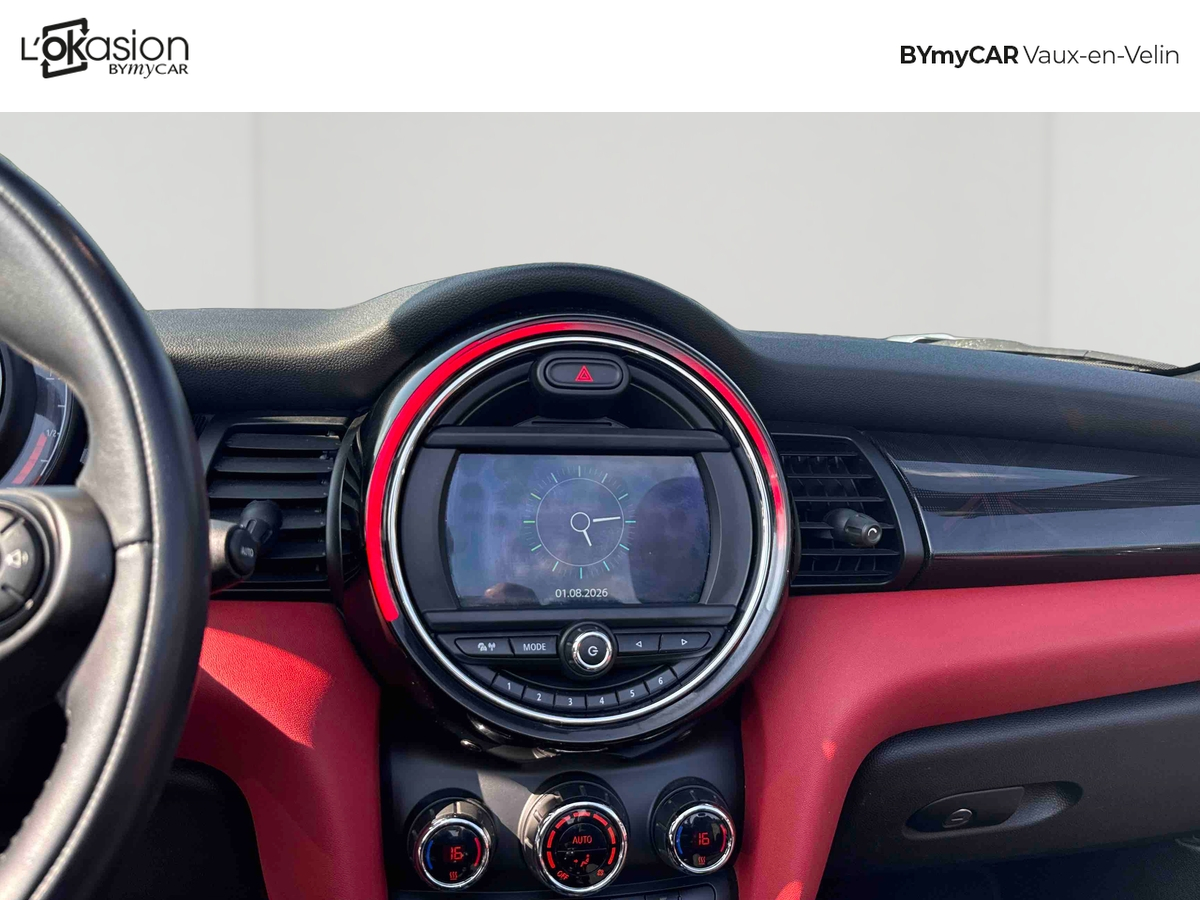 Mini Cabriolet Cooper 136 ch — photo 11