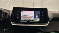 Peugeot 208 1.2 PureTech 100ch S&S GT EAT8 — photo 28