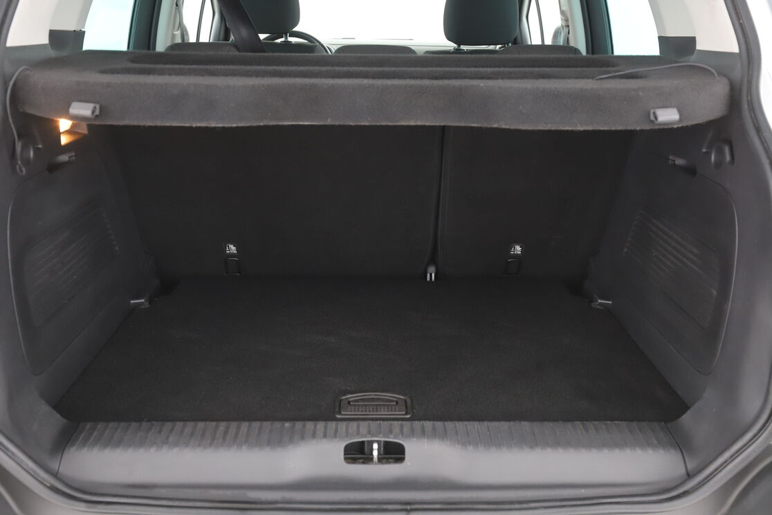 Citroen C3 Aircross 1.5 Blue-HDi C-Series EAT6 — photo 16