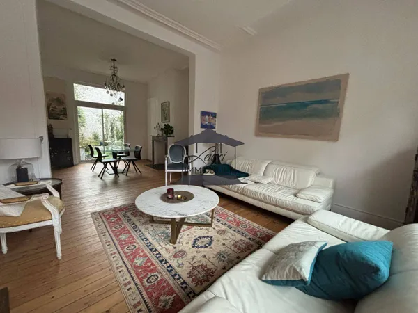 Maison 6 pièces 190 m²