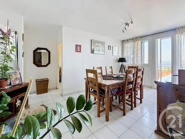 Appartement 5 pièces 73 m²