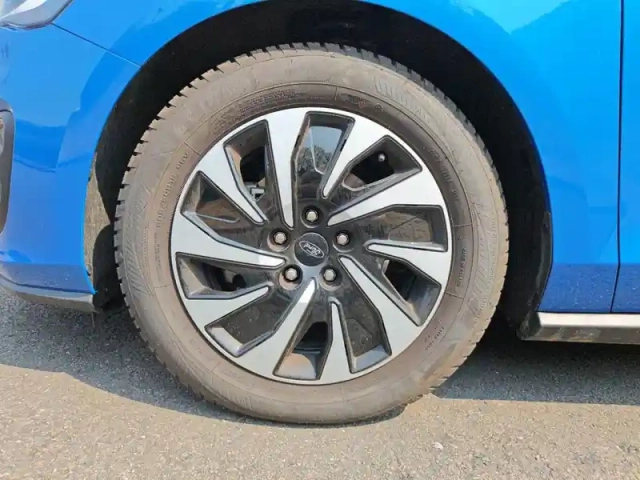 Ford Focus 1.5 ecoblue 115ch titanium x business bva8 — photo 9