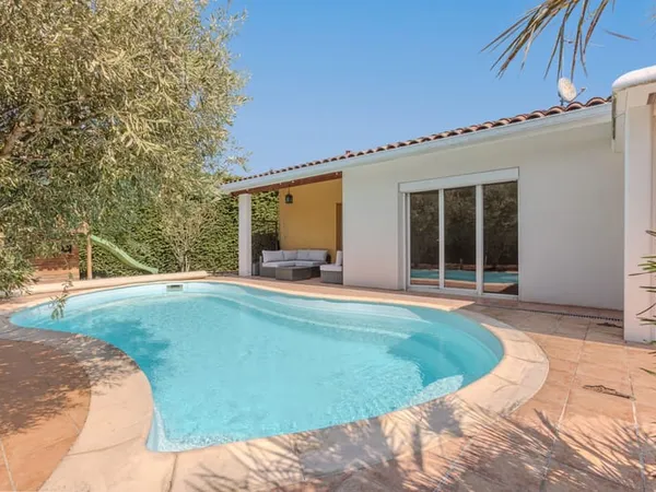 MAISON T5 DE 123M2