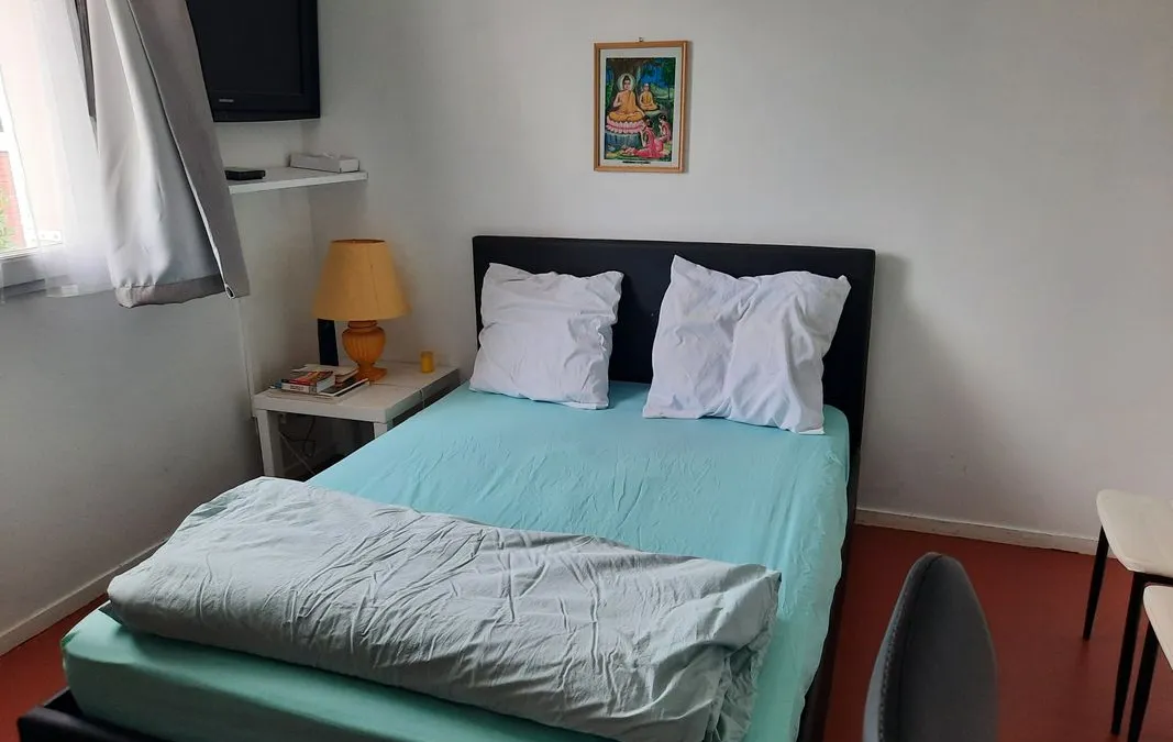 Photo 1