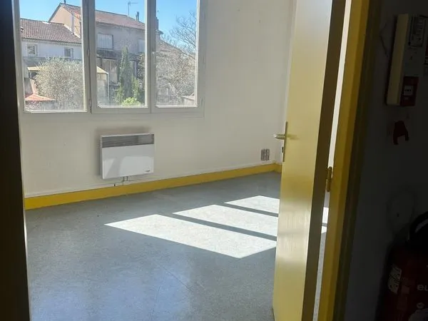 Bureaux à louer Albi - de 16 à 480 m² - dès 260 CC/mois