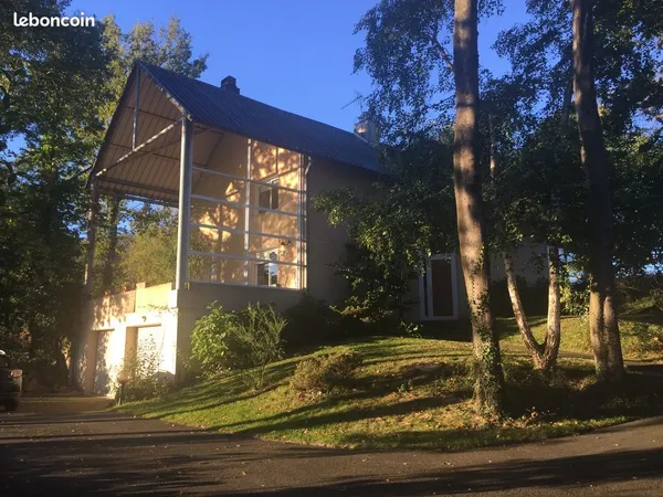 Maison 5 pièces 200m2 terrain arboré sans vis à vis