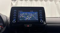 Toyota Yaris 116h Collection 5p MY22 — photo 18