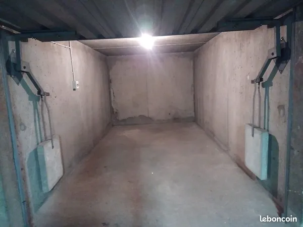 Location garage Chambéry le haut