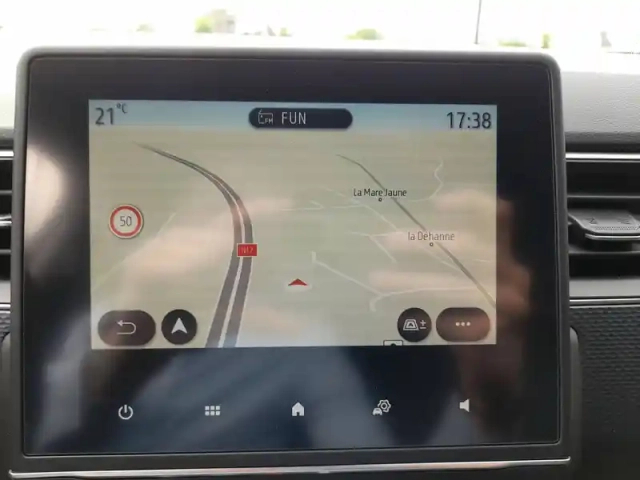 Renault Arkana mild hybrid 140 edc fap - 22 — photo 127