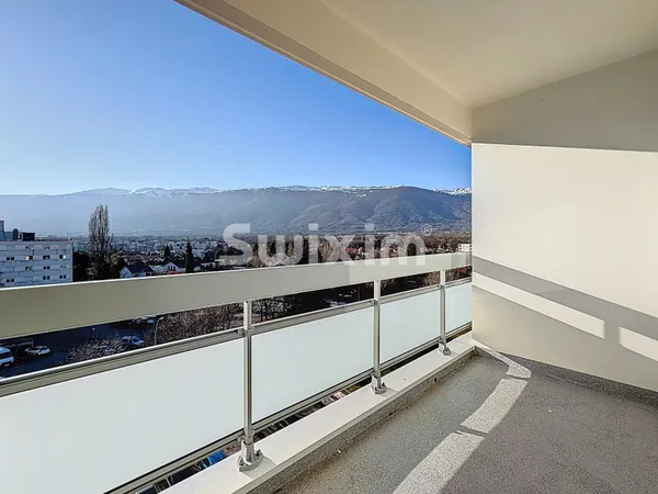 Appartement T3 de 73m2 avec balcons et cave!