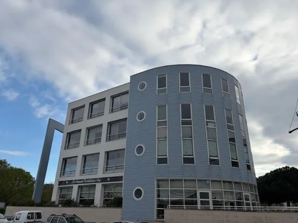 Locaux d'activité à LA ROCHELLE quartier des Minimes