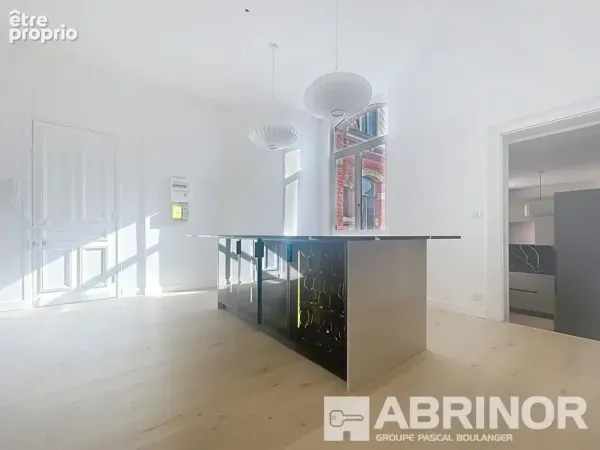 LAMBERSART, en bordure de la Deûle, Appartement 85 m² type 3 refait à neuf