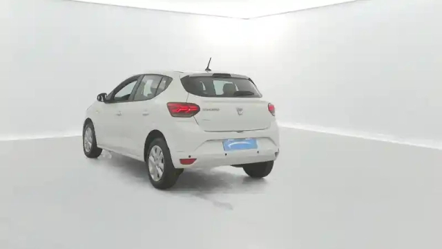Dacia Sandero sce 65 - 22 — photo 26