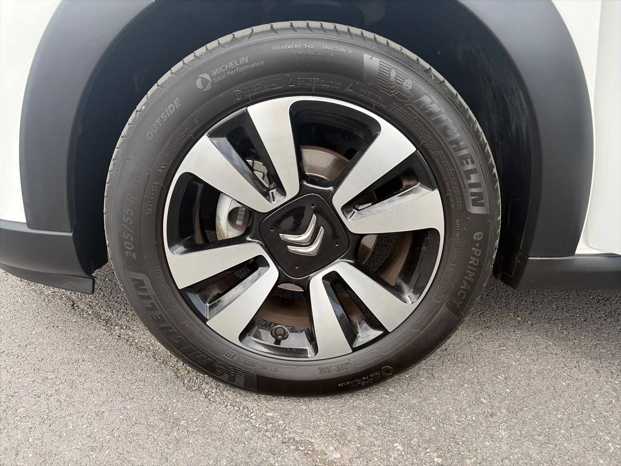 Citroën C3 1.2 puretech 83ch s&s shine — photo 11
