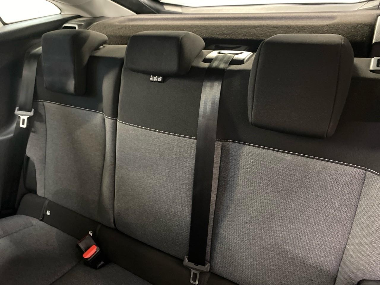 Citroën C4 puretech 100 s&s bvm6 feel — photo 13