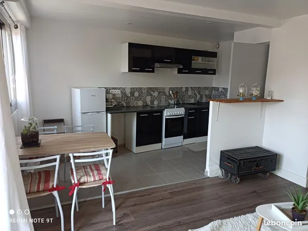 Vendons beau P 2 ascenseur clim CV Ales