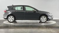 Volkswagen Golf 1.0 eTSI OPF 110ch Life Plus DSG7 — photo 4
