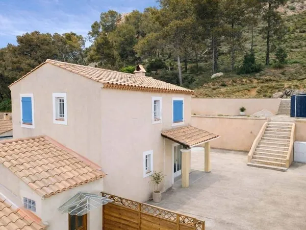Maison 6 pièces 136 m²