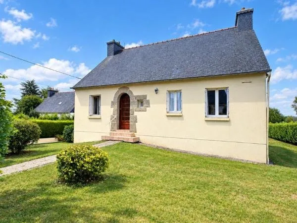 Maison Gouarec 4 pièce(s) 80 m2
