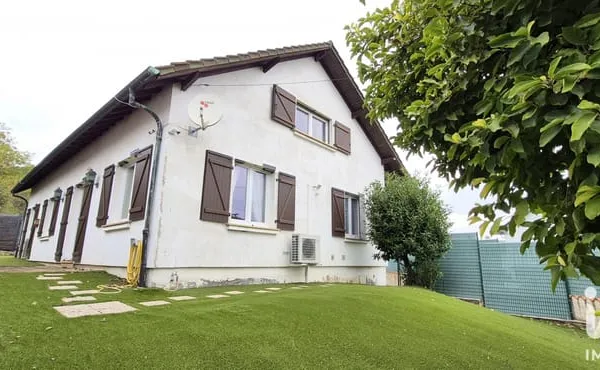 Maison 8 pièces 179 m²