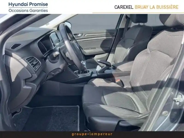 Renault Megane 1.5 blue dci 115ch business - 20 — photo 10