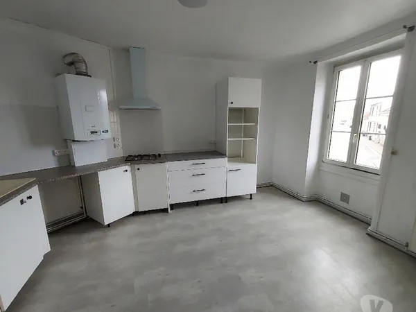 DUPLEX 3 CHAMBRES-RUE GAMBETTA- NANTES
