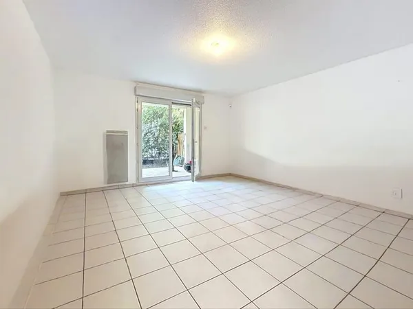 Appartement T3 avec terasse jardin et parking - TOULOUSE
