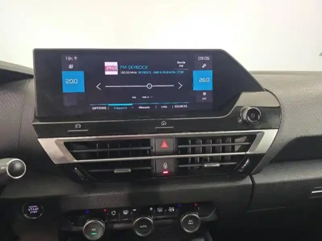 Citroën C4 1.2 puretech 130ch s&amp;s max automatique — photo 11
