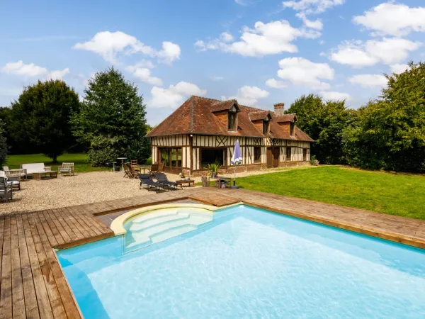 Propriete Equestre avec maison d'amis et piscine proche de Bernay