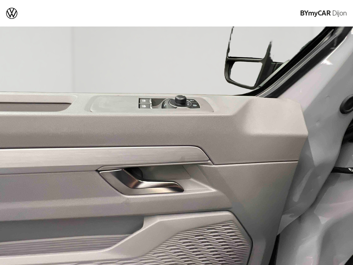 Volkswagen Utilitaires TRANSPORTER PROCAB L1H1 2.0 TDI 110 BVM6 — photo 17