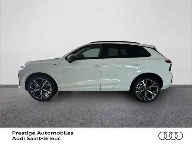 Audi Q3 1.5 e-hybrid 272ch s line s tronic 6 — photo 3