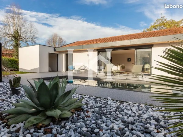 Villa 4 pièces 135 m²