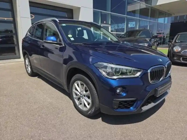 Bmw X1 sdrive18d 150ch business design — photo 12