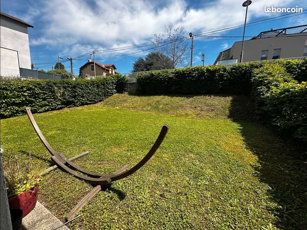 À VENDRE - Beau T3 de 60 m² avec grand jardin, terrasse et garage Champagne-au-Mont-d'Or - À proximi